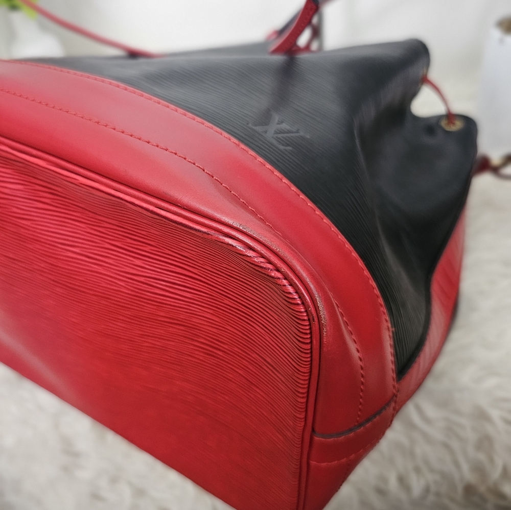 Authentic Louis Vuitton Noe Bucket Bag Epi - Picture 7 of 16
